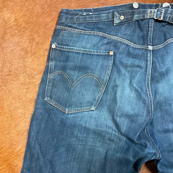 Levi’s Vintage Clothing 1915 Cinch Back Selvage Denim - Picture 9 of 16